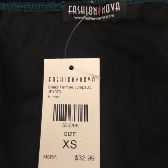 Fashion nova jumpsuit - Picture 3 of 3